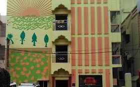 Hotel Pushpak